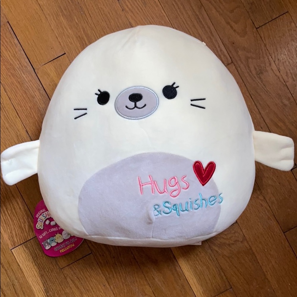 Lucille the Seal Squishmallow